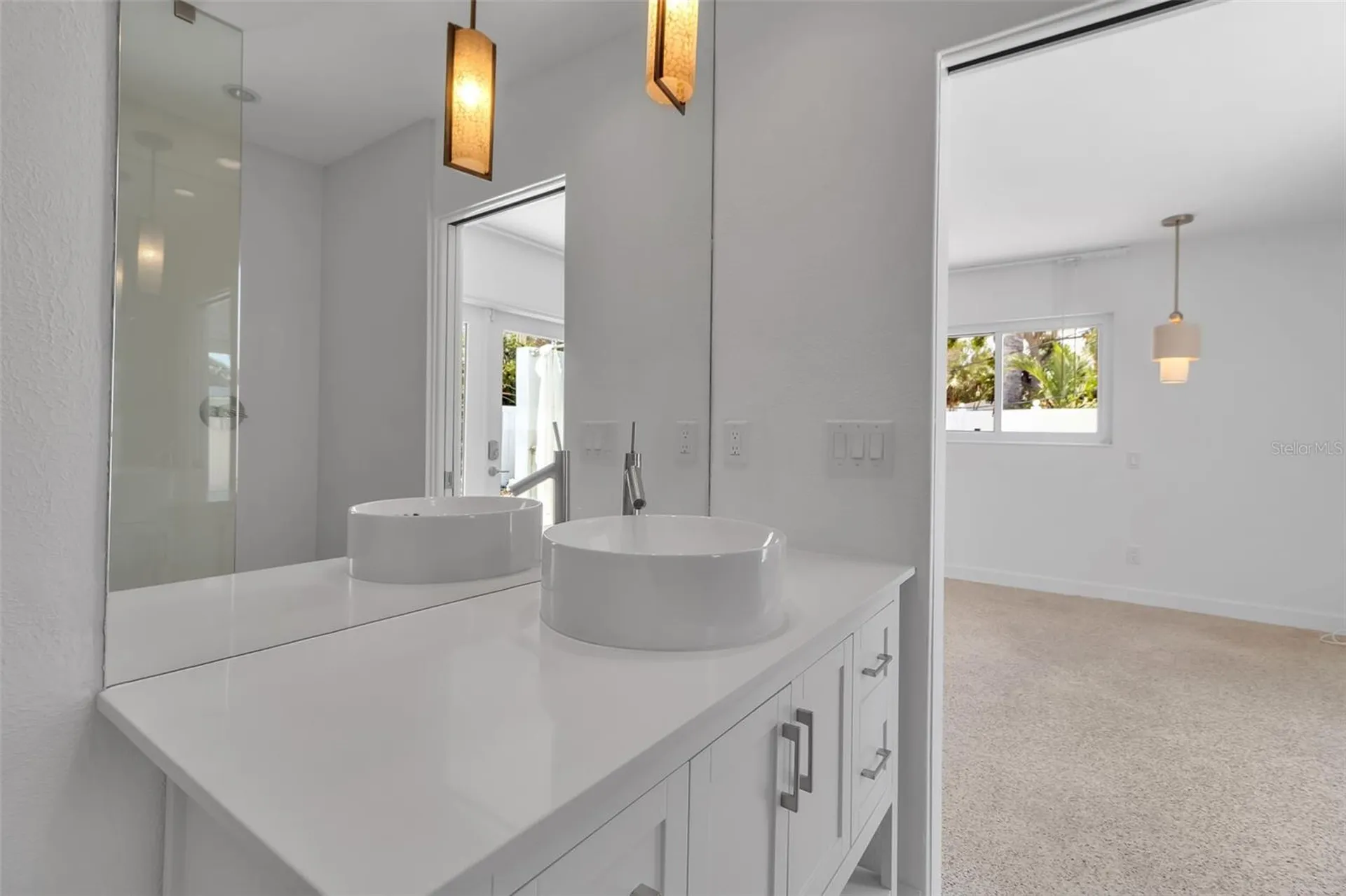 130 N Adams Drive Sarasota FL 34236