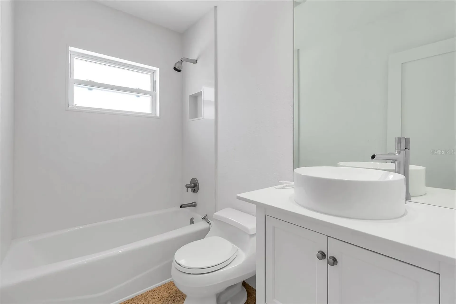 130 N Adams Drive Sarasota FL 34236