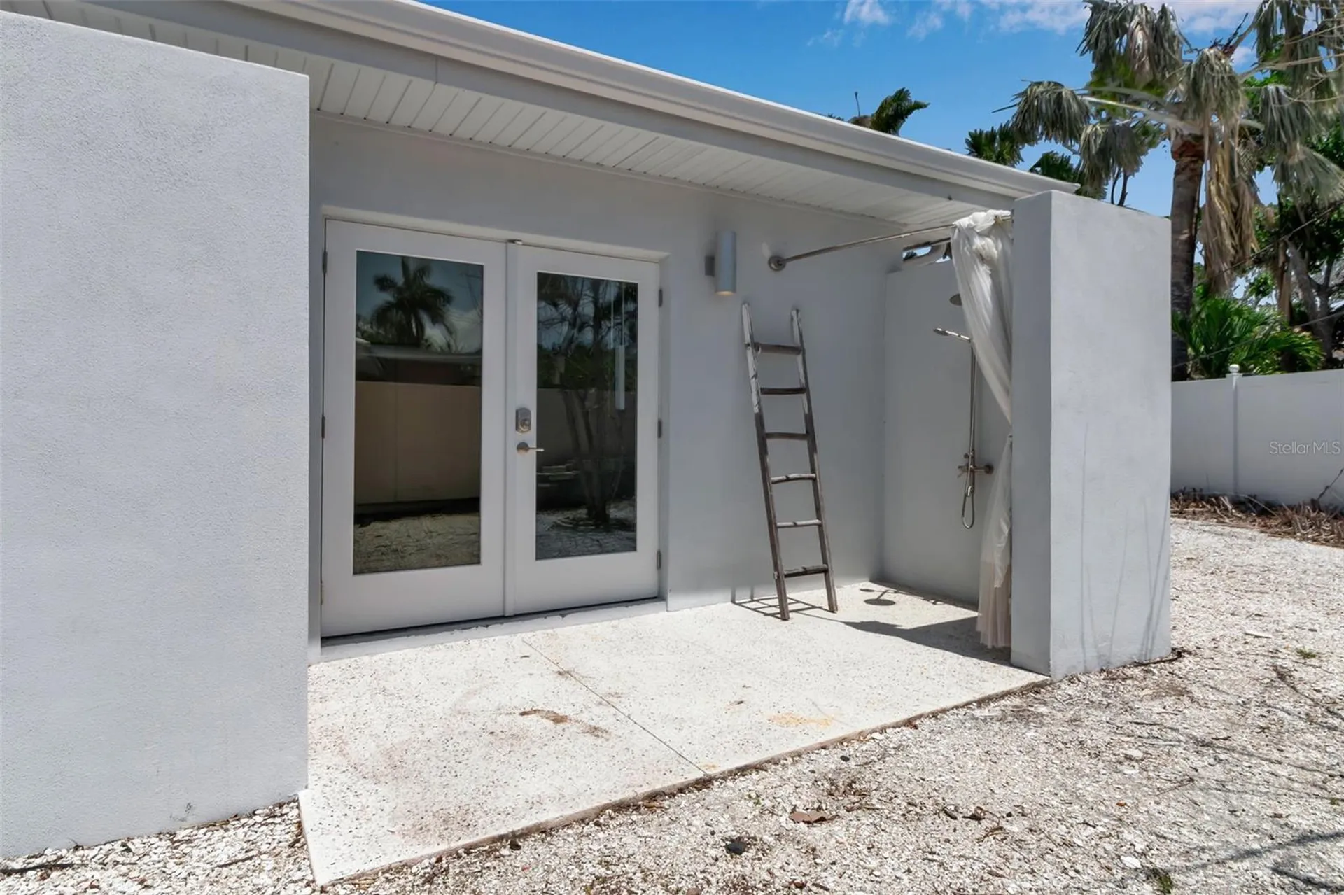 130 N Adams Drive Sarasota FL 34236