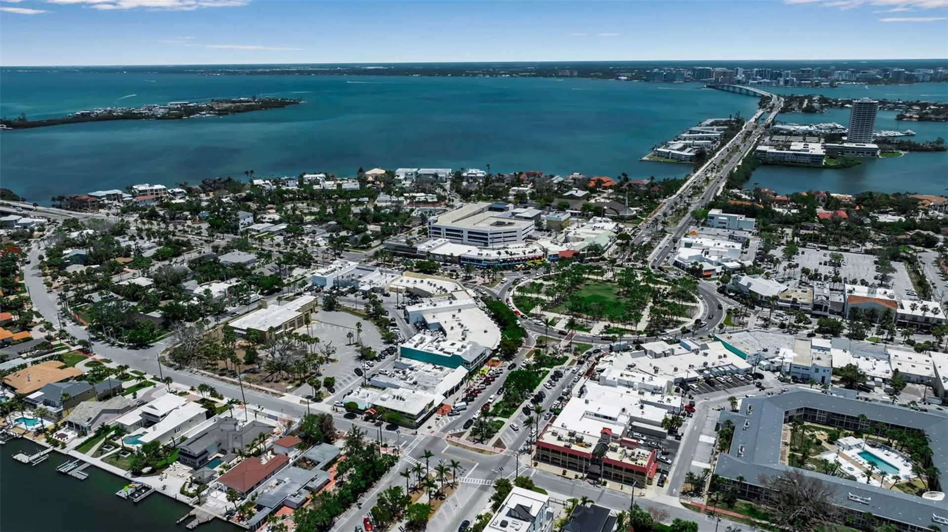 130 N Adams Drive Sarasota FL 34236