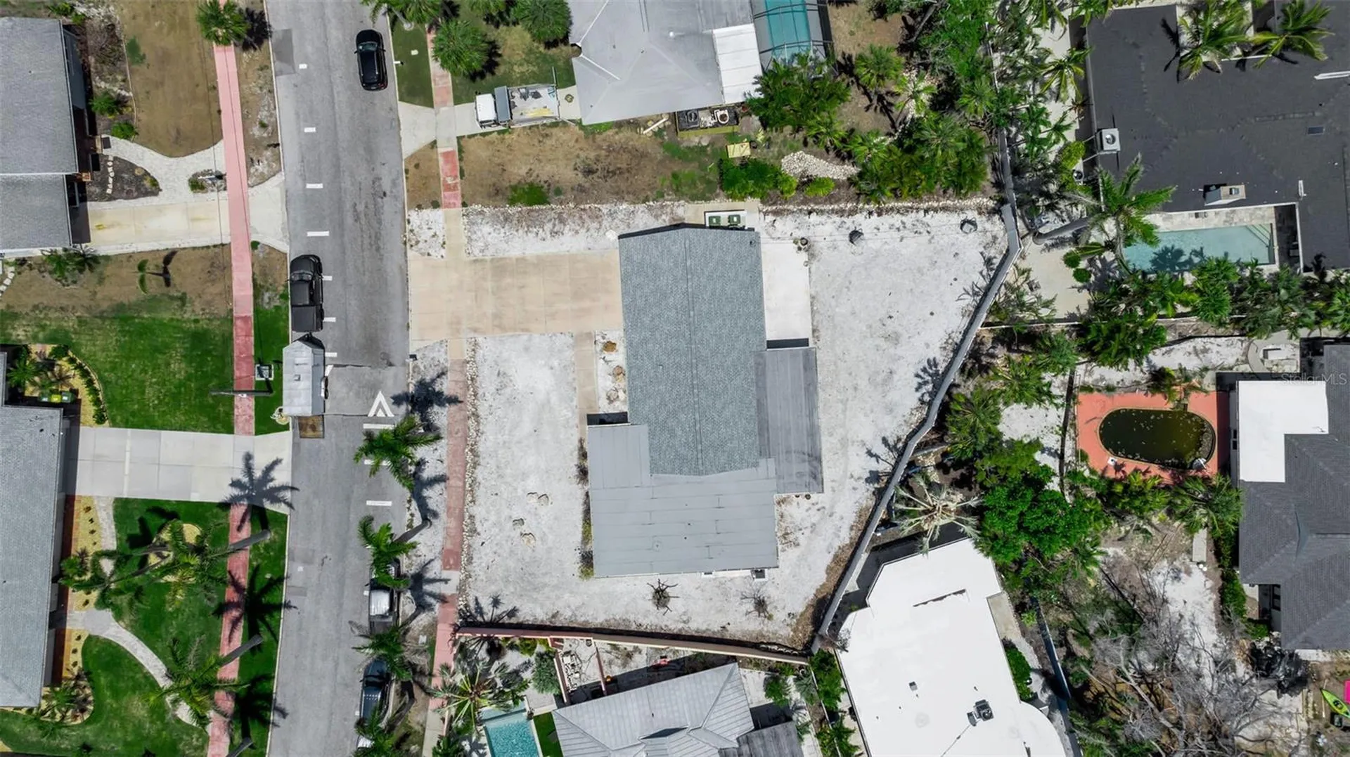 130 N Adams Drive Sarasota FL 34236