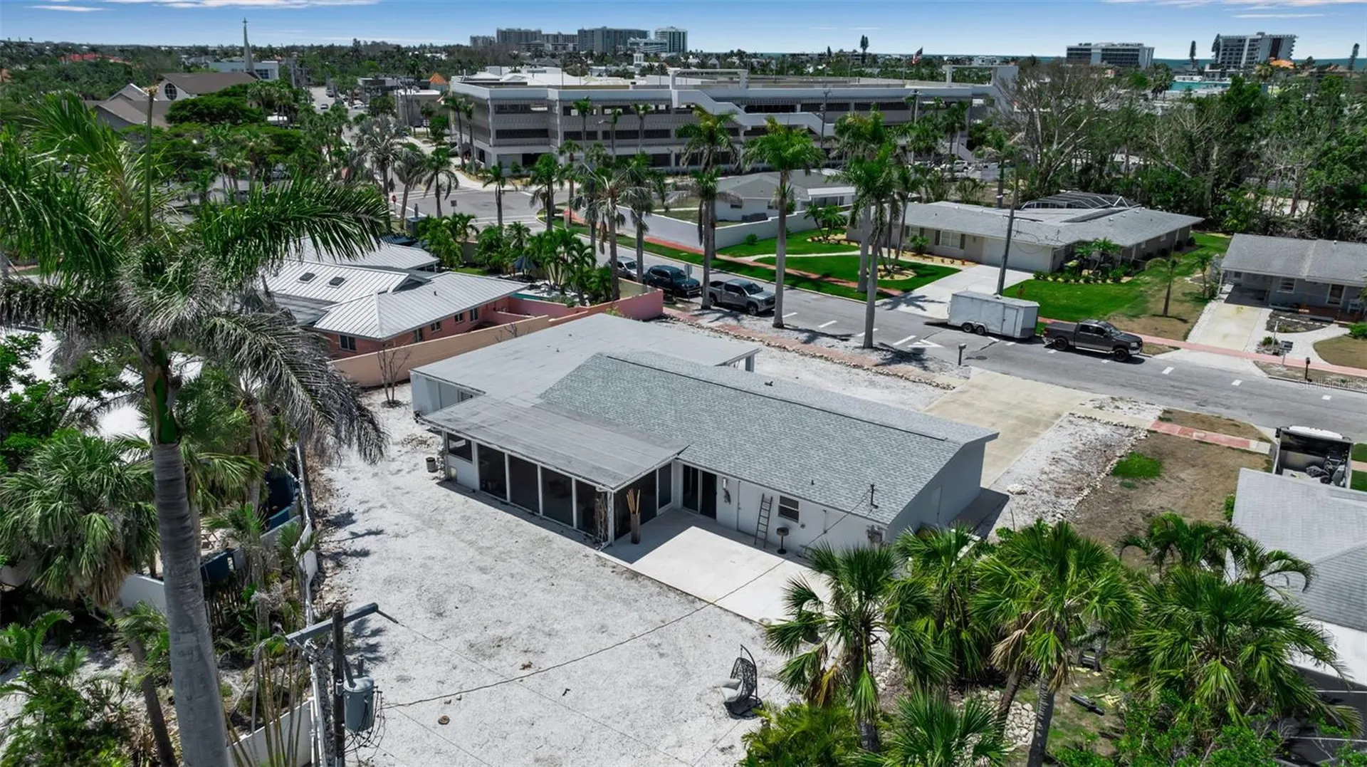 130 N Adams Drive Sarasota FL 34236