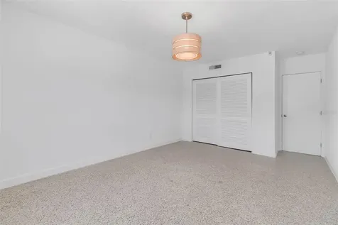 130 N Adams Drive Sarasota FL 34236