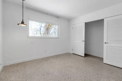 130 N Adams Drive Sarasota FL 34236