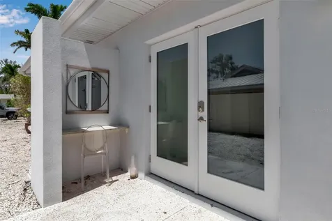 130 N Adams Drive Sarasota FL 34236
