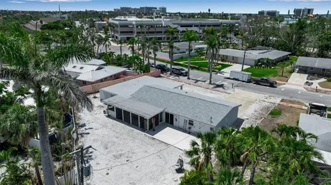 130 N Adams Drive Sarasota FL 34236