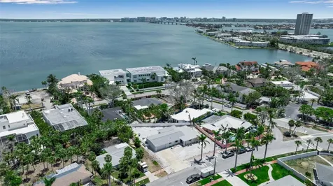 130 N Adams Drive Sarasota FL 34236