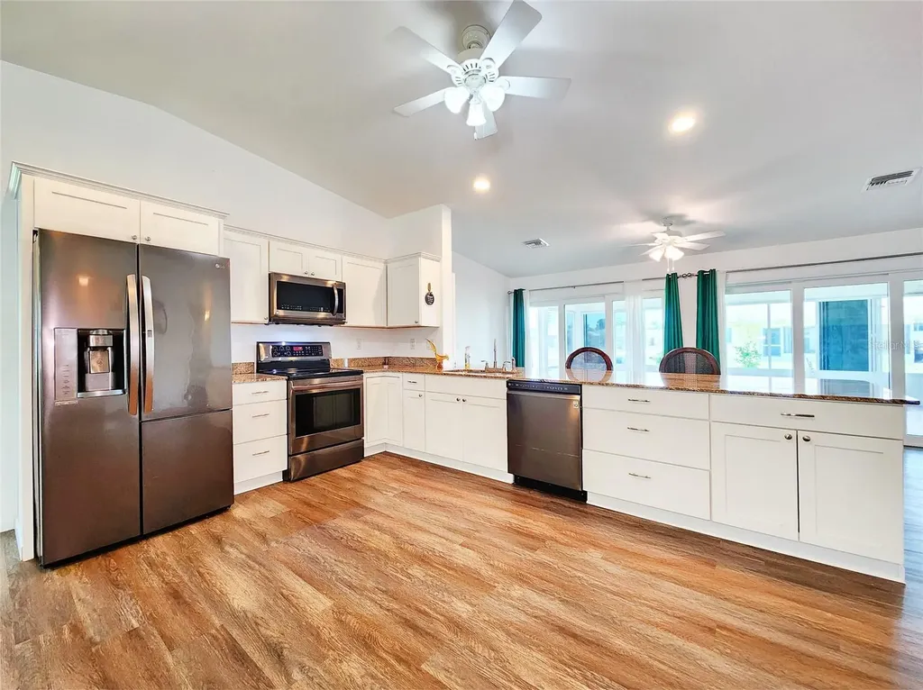 1207 SE 27th Terrace Cape Coral FL 33904