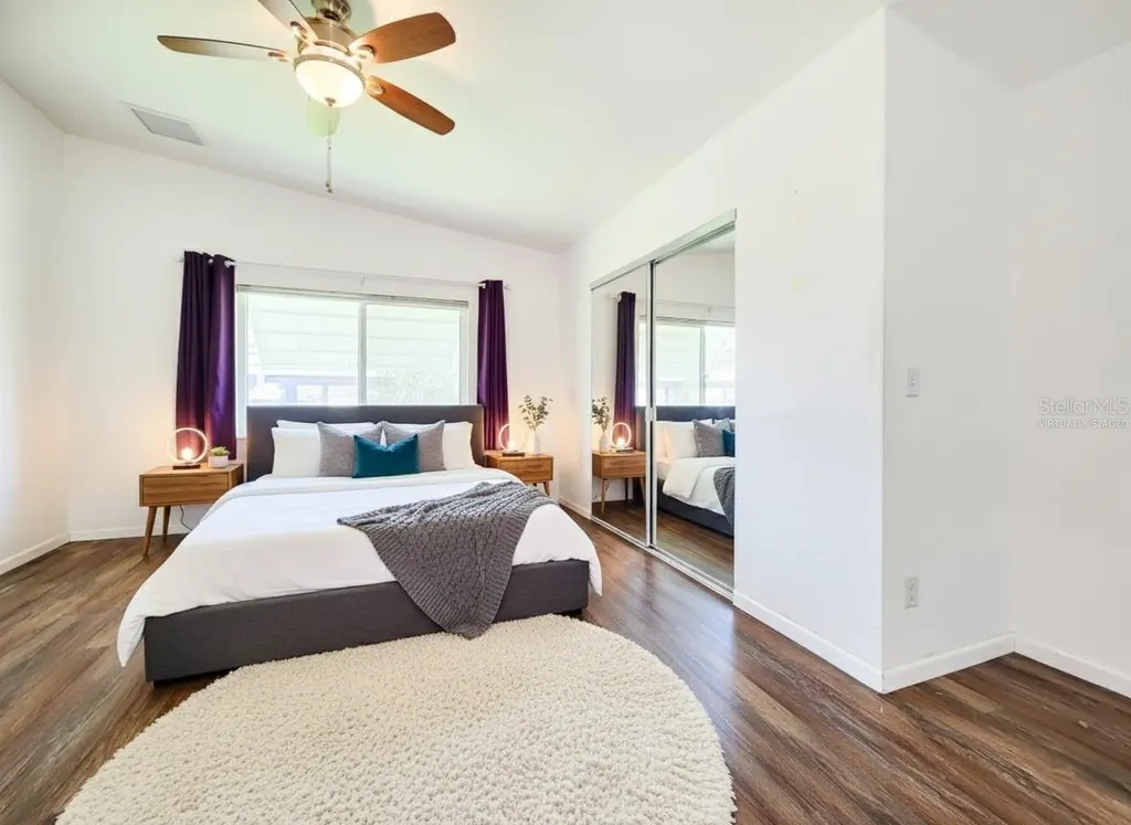 1207 SE 27th Terrace Cape Coral FL 33904