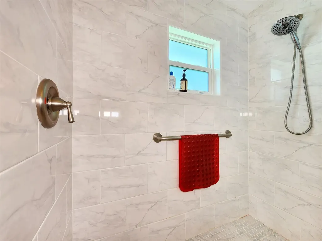 1207 SE 27th Terrace Cape Coral FL 33904