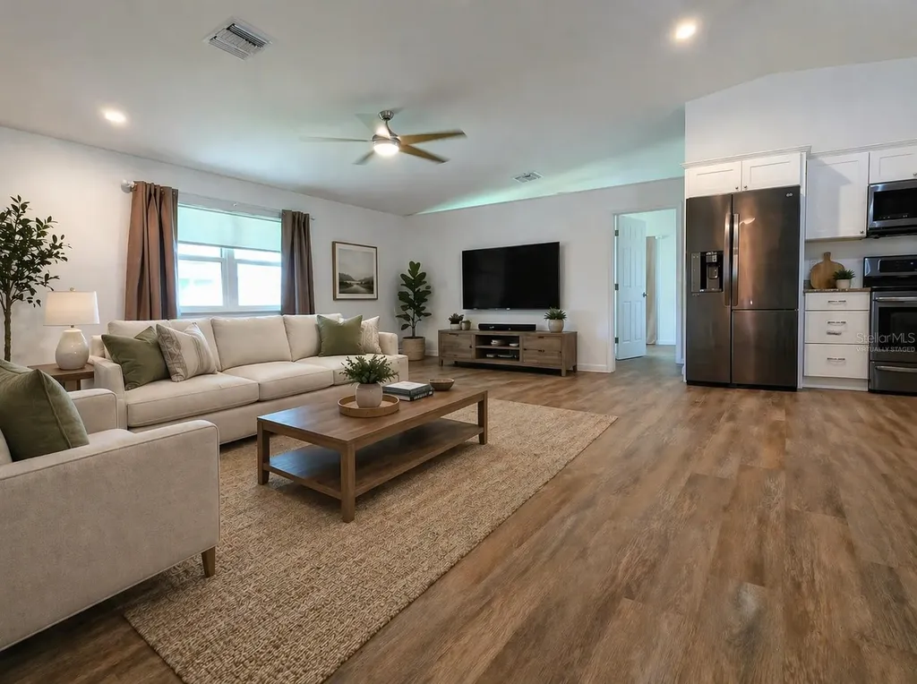 1207 SE 27th Terrace Cape Coral FL 33904