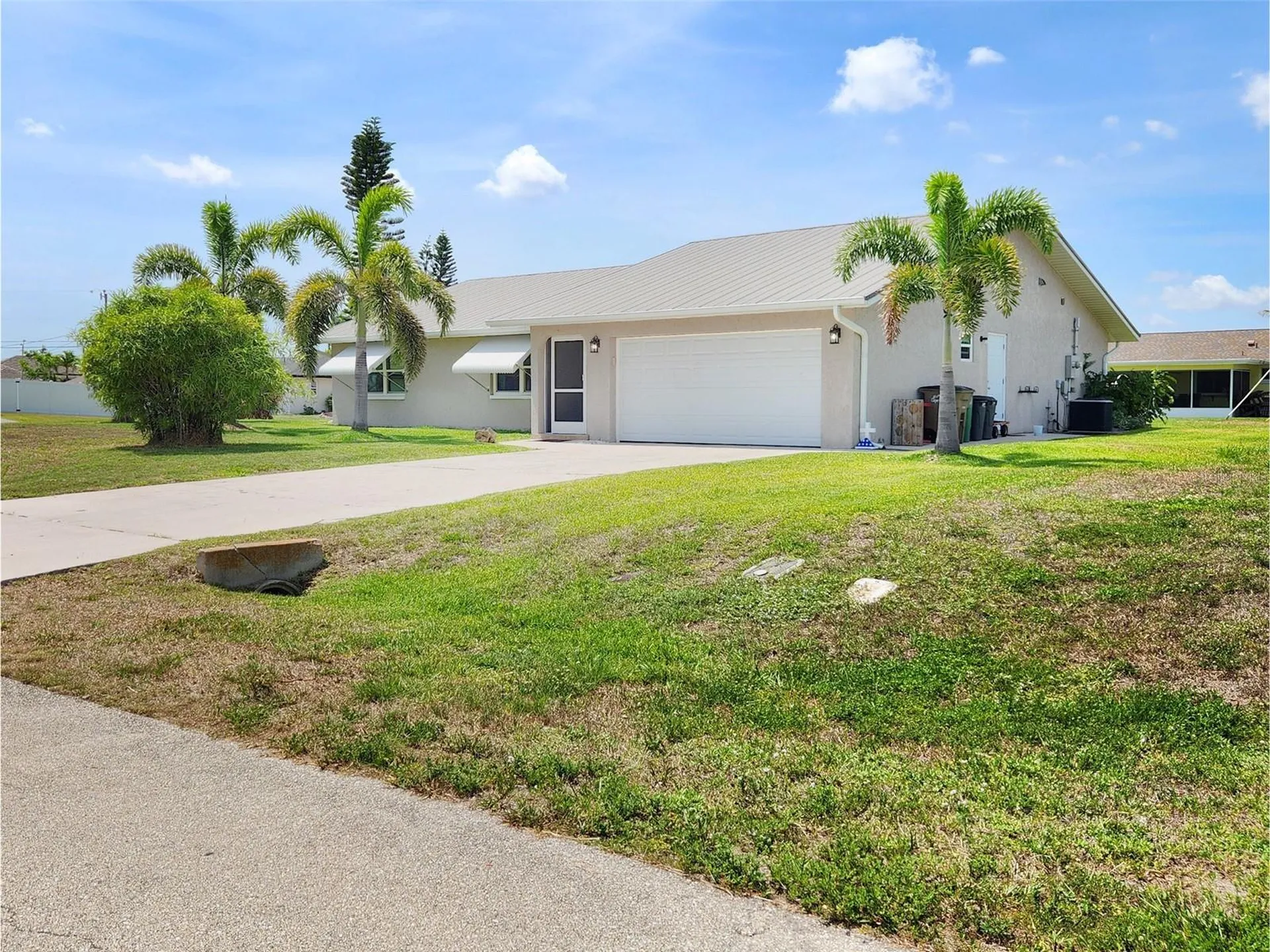 1207 SE 27th Terrace Cape Coral FL 33904