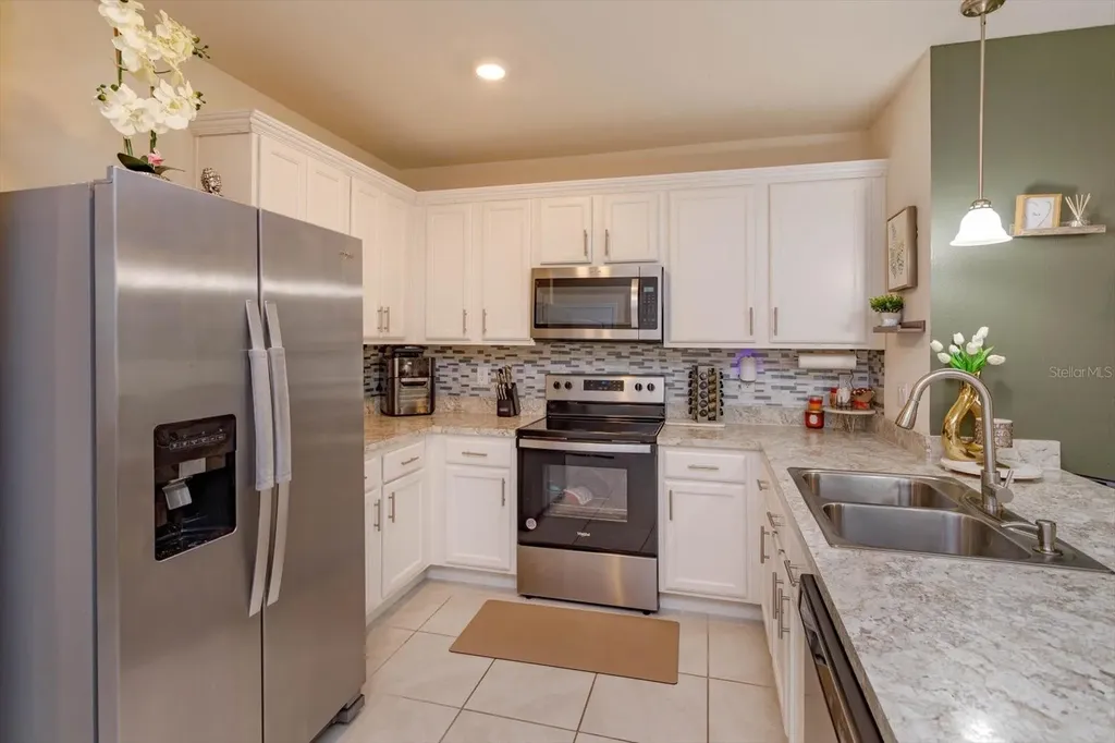 1287 Berry Lane Davenport FL 33837