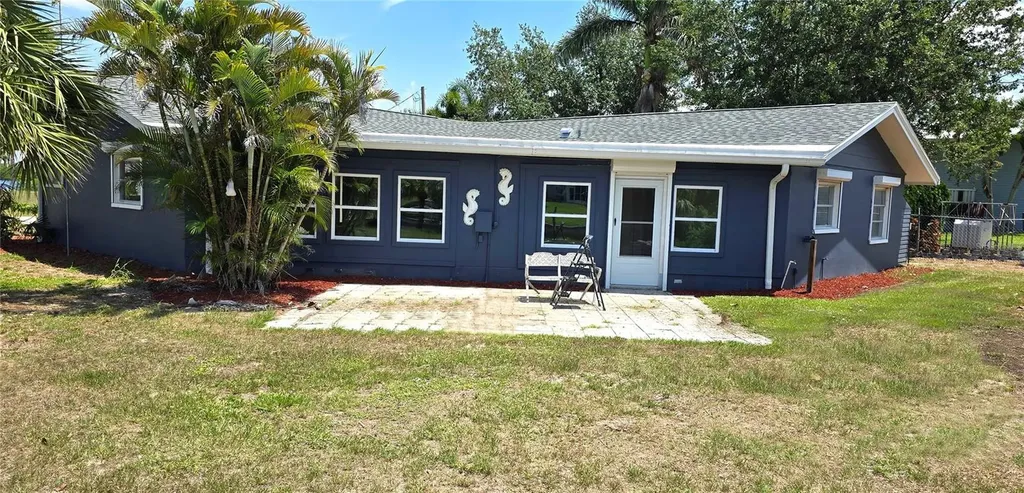 2028 River Basin Terrace Punta Gorda FL 33982