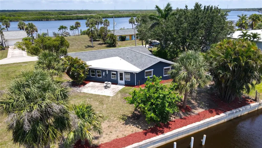 2028 River Basin Terrace Punta Gorda FL 33982