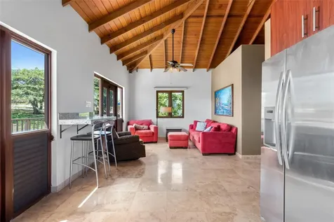 37 Barrio Frailes Culebra PR 00775