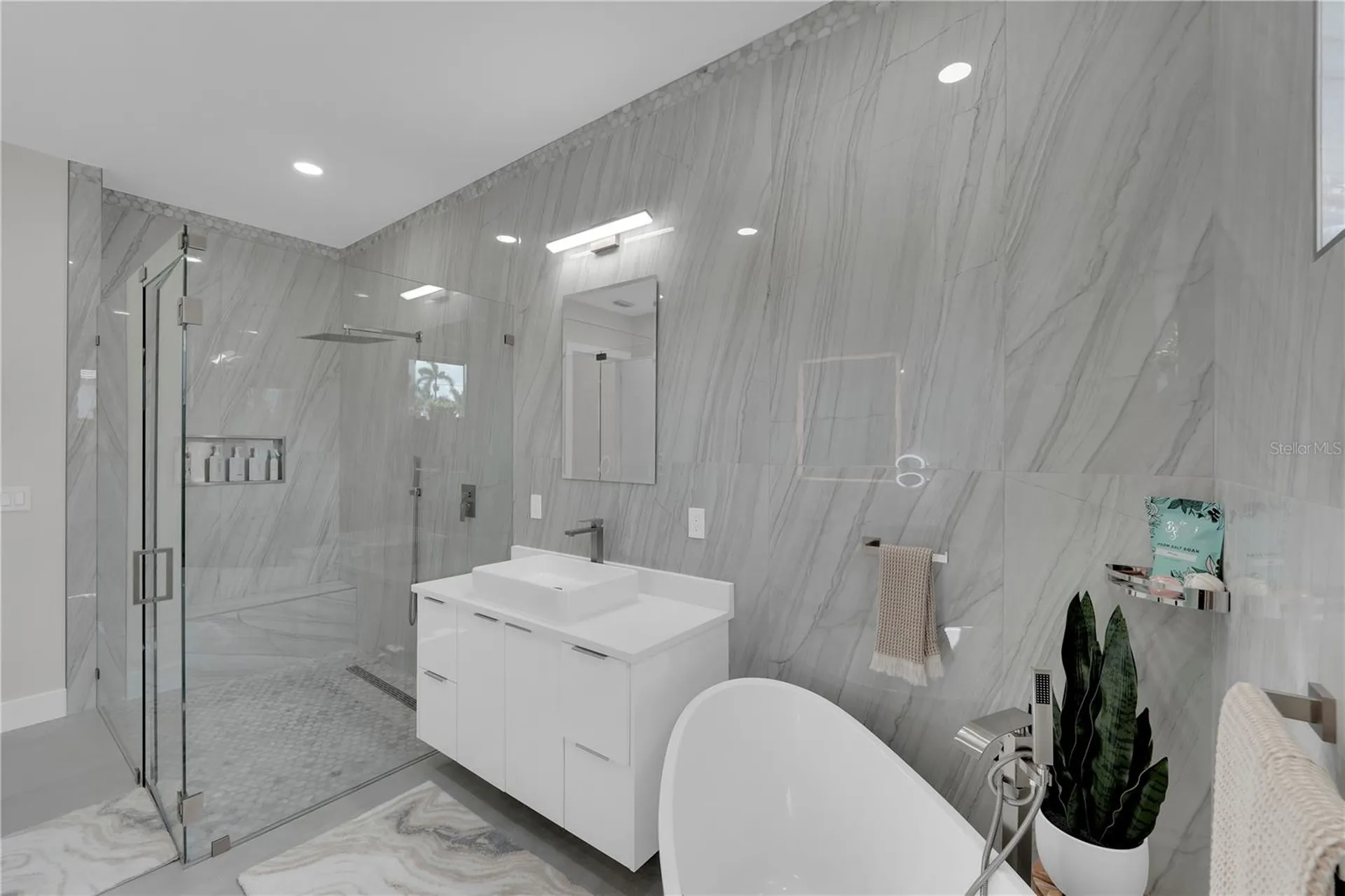 1324 Longwood Drive Fort Myers FL 33919