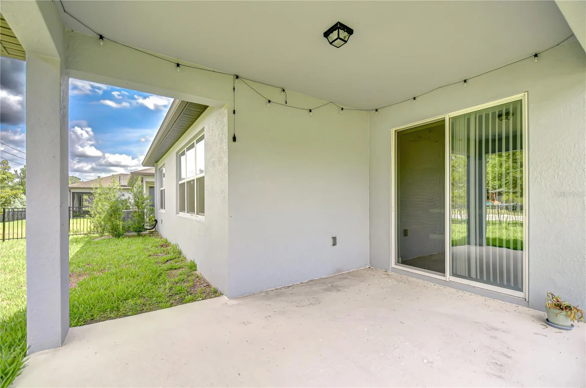 6119 Bradford Woods Drive Zephyrhills FL 33542