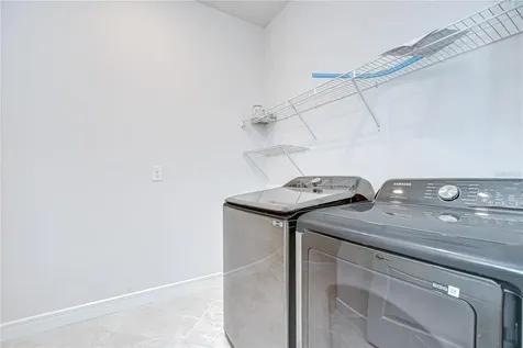6119 Bradford Woods Drive Zephyrhills FL 33542