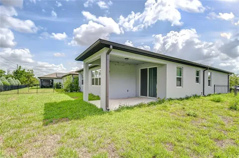 6119 Bradford Woods Drive Zephyrhills FL 33542
