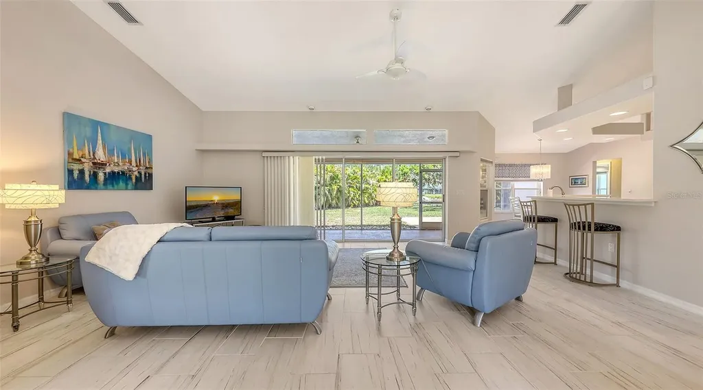 5698 Country Walk Lane Sarasota FL 34233