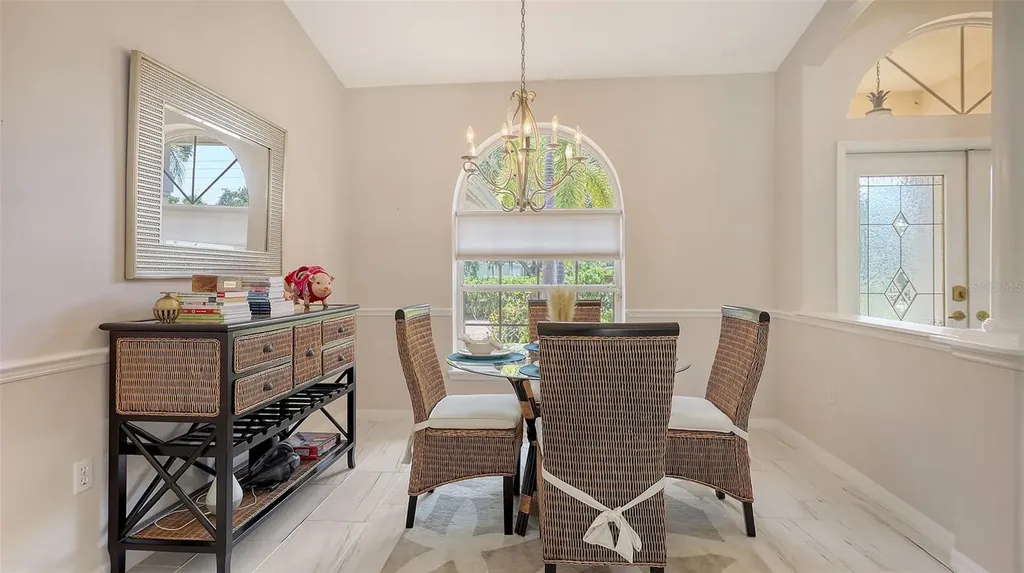 5698 Country Walk Lane Sarasota FL 34233