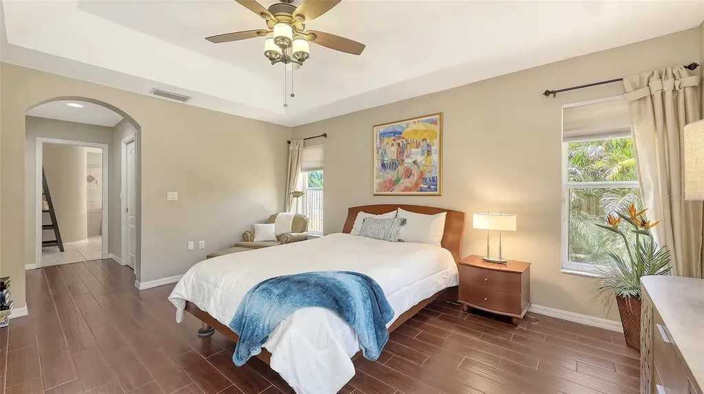 5698 Country Walk Lane Sarasota FL 34233