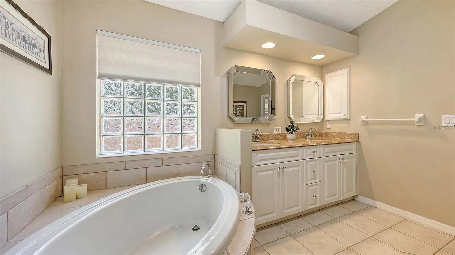 5698 Country Walk Lane Sarasota FL 34233