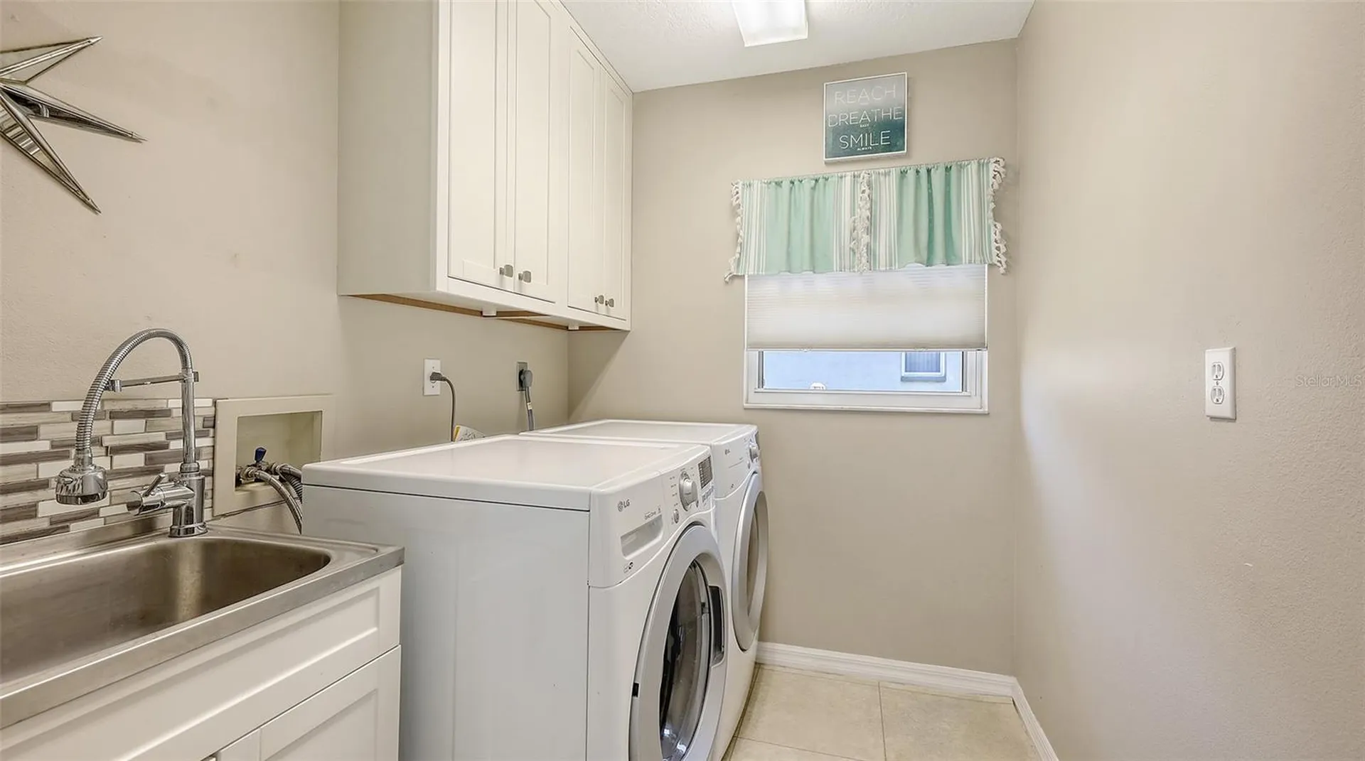 5698 Country Walk Lane Sarasota FL 34233