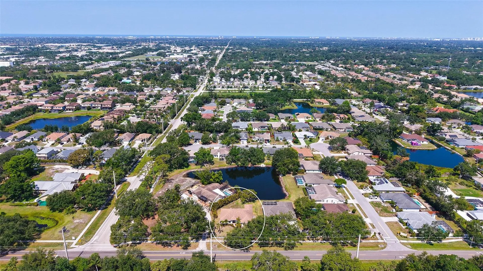 5698 Country Walk Lane Sarasota FL 34233