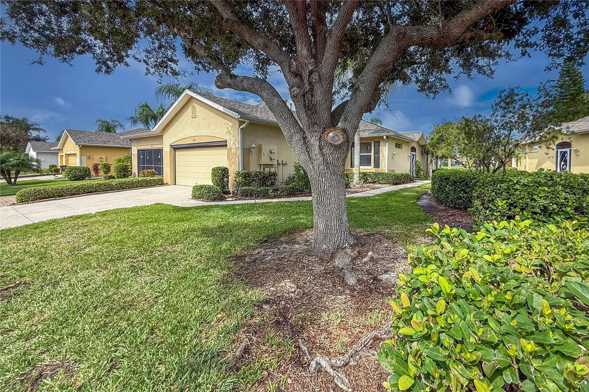 1214 Fairway Greens Drive Sun City Center FL 33573