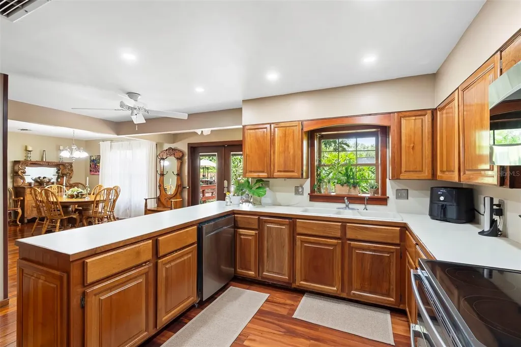 1056 Reynolds Road De Leon Springs FL 32130