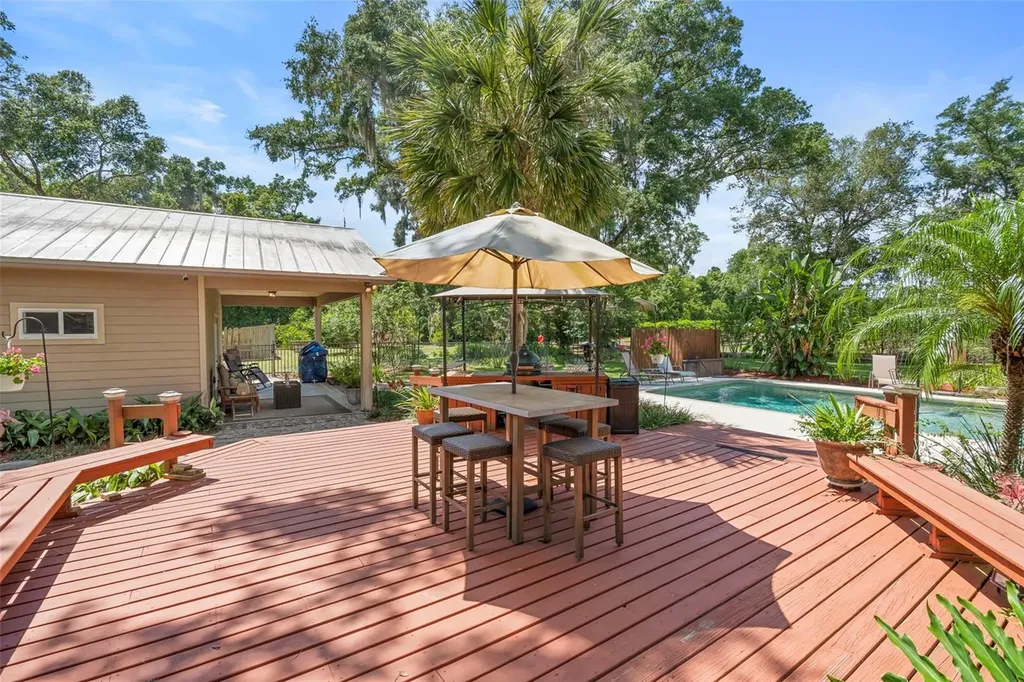 1056 Reynolds Road De Leon Springs FL 32130