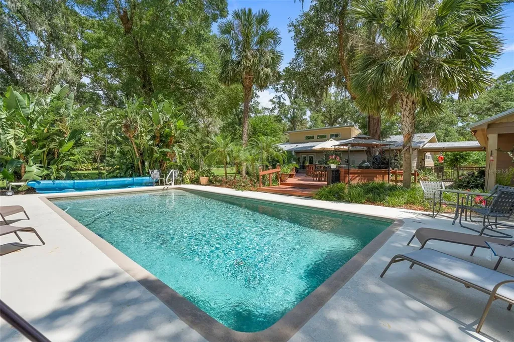 1056 Reynolds Road De Leon Springs FL 32130