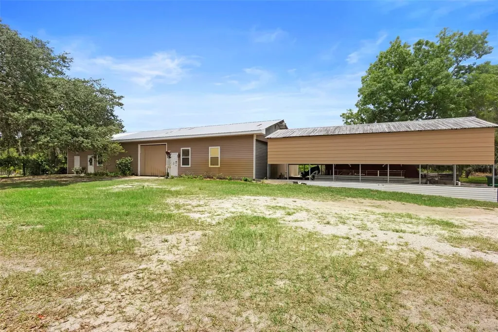 1056 Reynolds Road De Leon Springs FL 32130