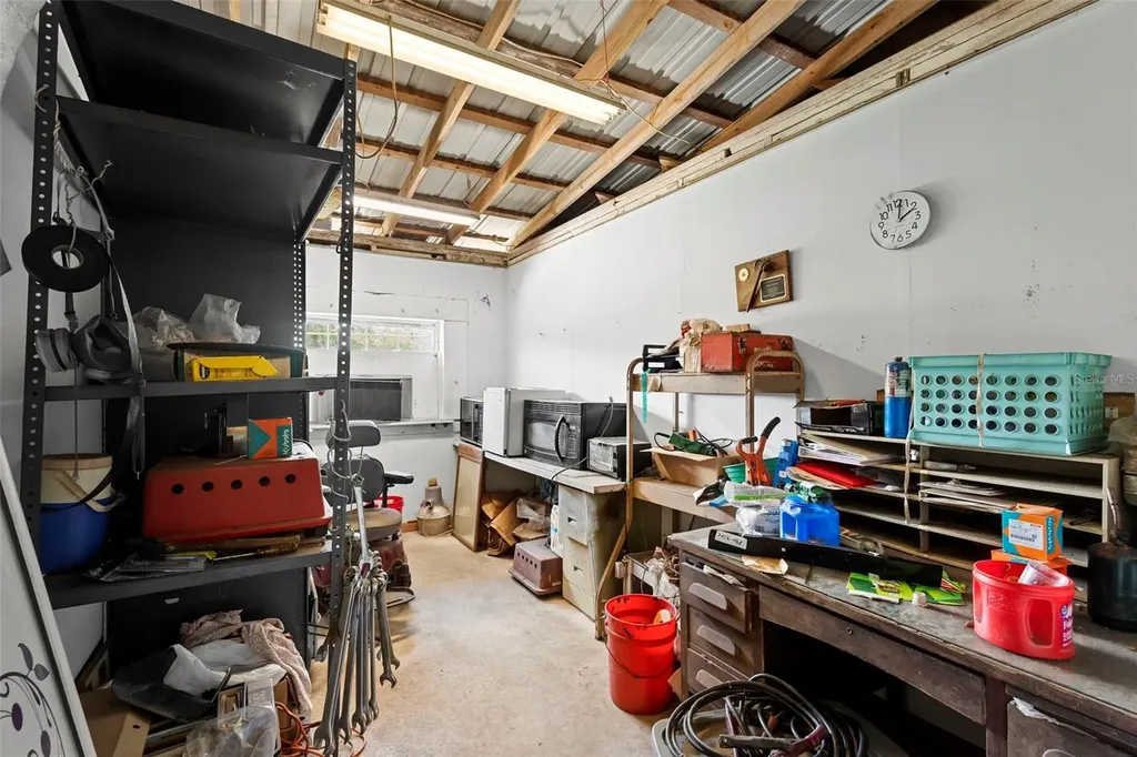 1056 Reynolds Road De Leon Springs FL 32130