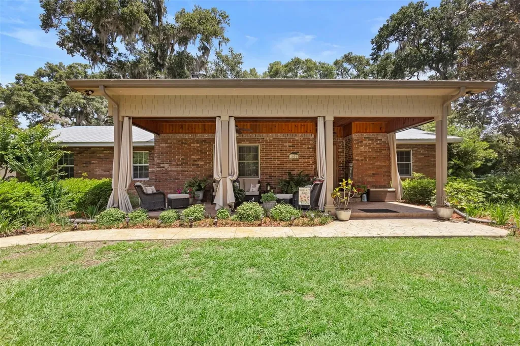 1056 Reynolds Road De Leon Springs FL 32130