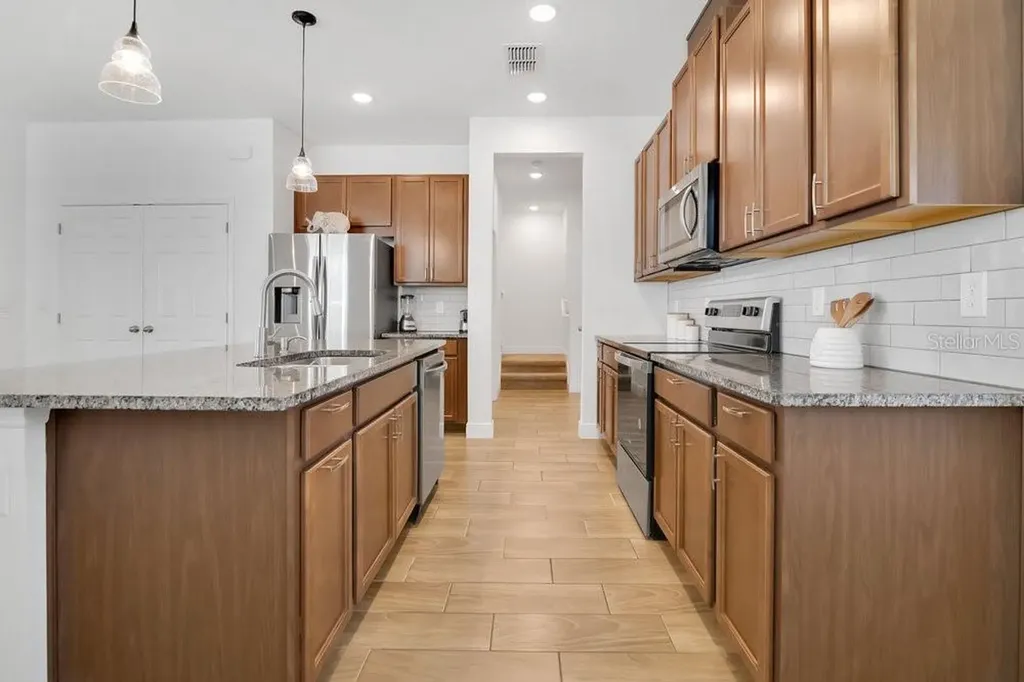 3280 Canna Lily Place Clermont FL 34711