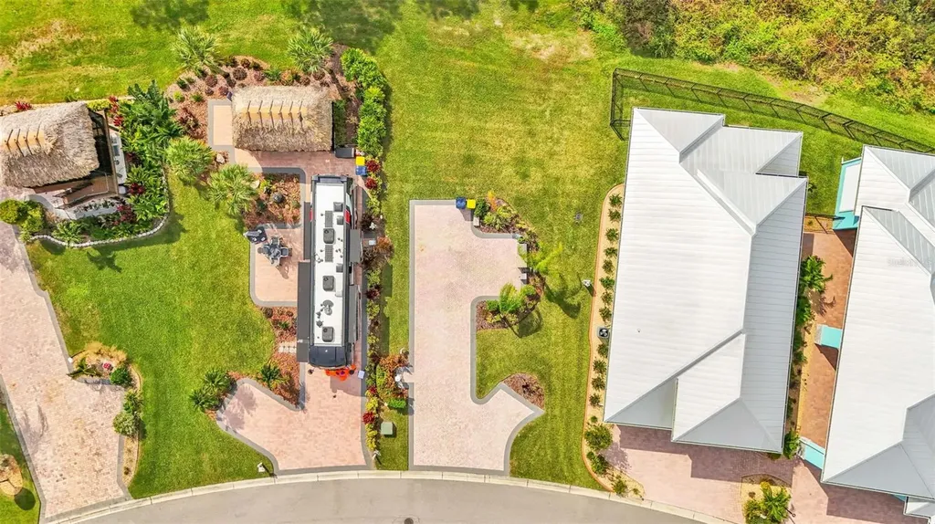 3240 Fish Hawk Drive Polk City FL 33868
