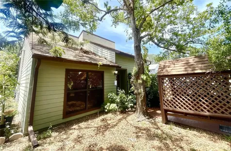 4042 S Lockwood Ridge Road Sarasota FL 34231