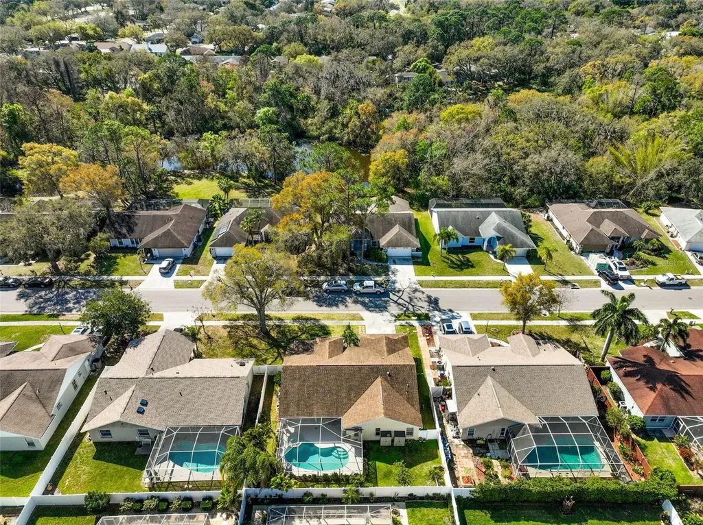 5565 Sweetwater Oak Drive Sarasota FL 34232