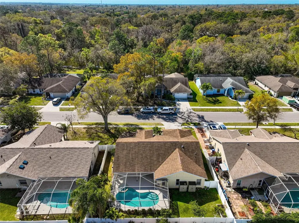 5565 Sweetwater Oak Drive Sarasota FL 34232