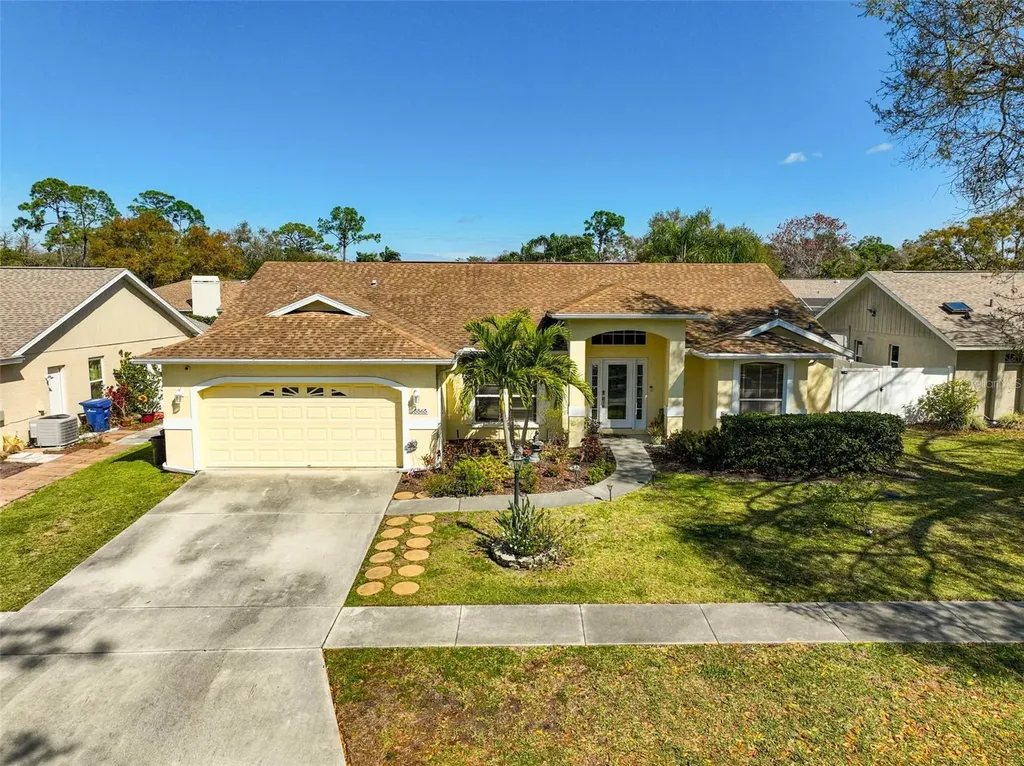 5565 Sweetwater Oak Drive Sarasota FL 34232