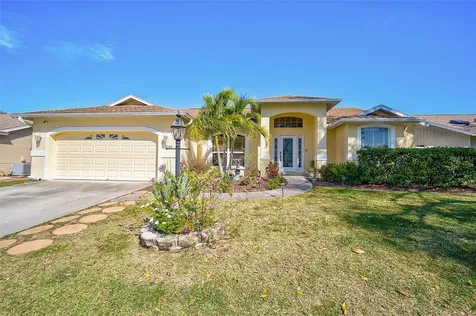 5565 Sweetwater Oak Drive Sarasota FL 34232