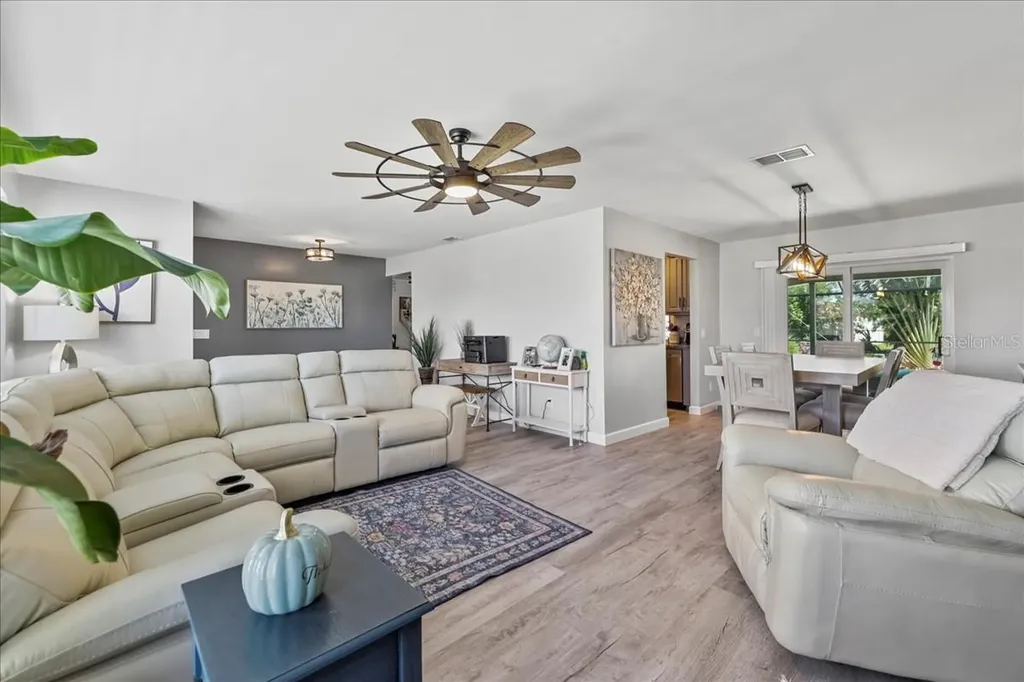 206 SE 45th Terrace Cape Coral FL 33904