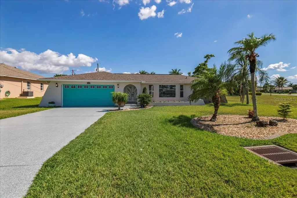 206 SE 45th Terrace Cape Coral FL 33904