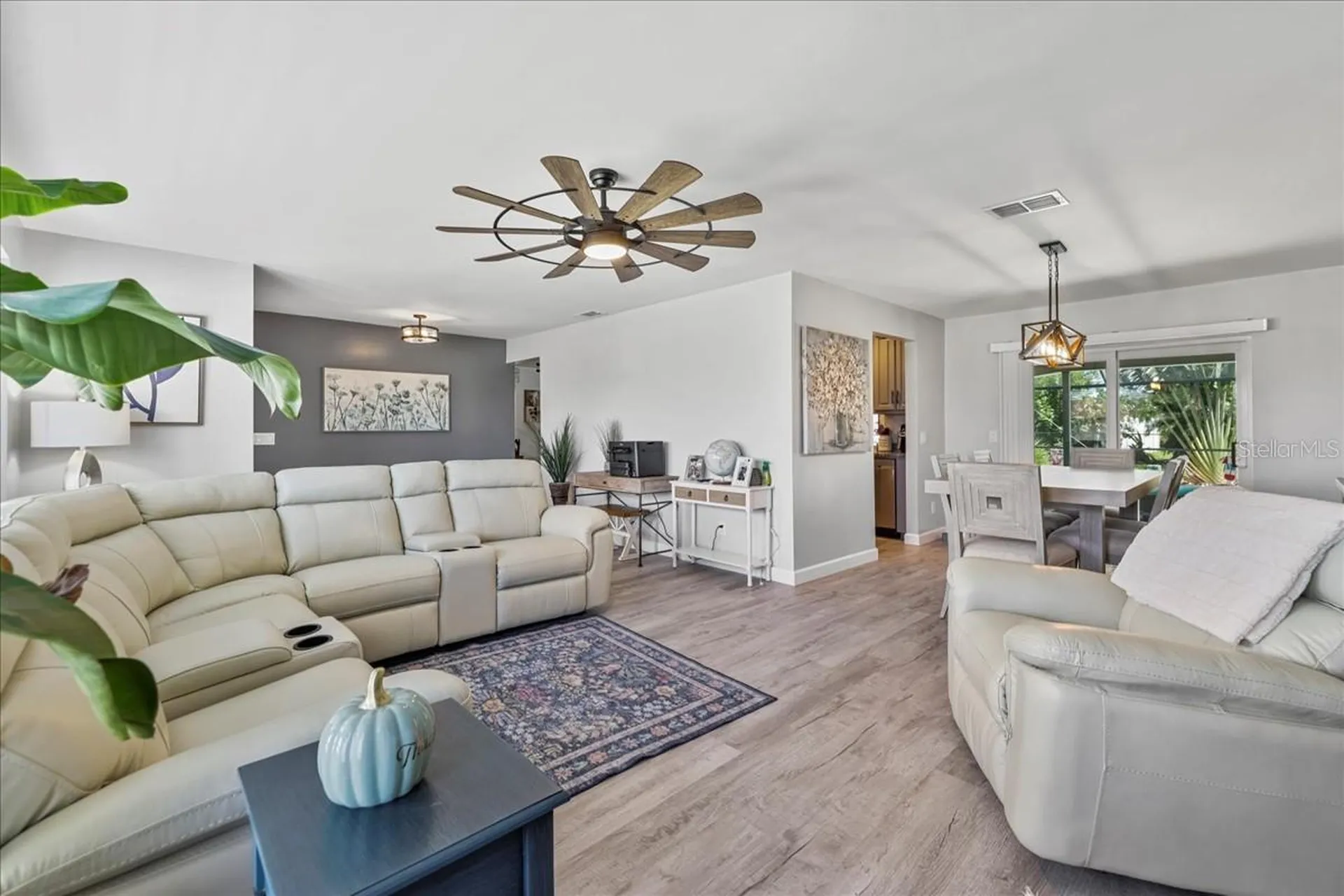 206 SE 45th Terrace Cape Coral FL 33904