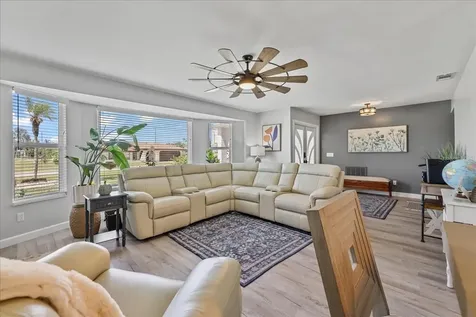 206 SE 45th Terrace Cape Coral FL 33904