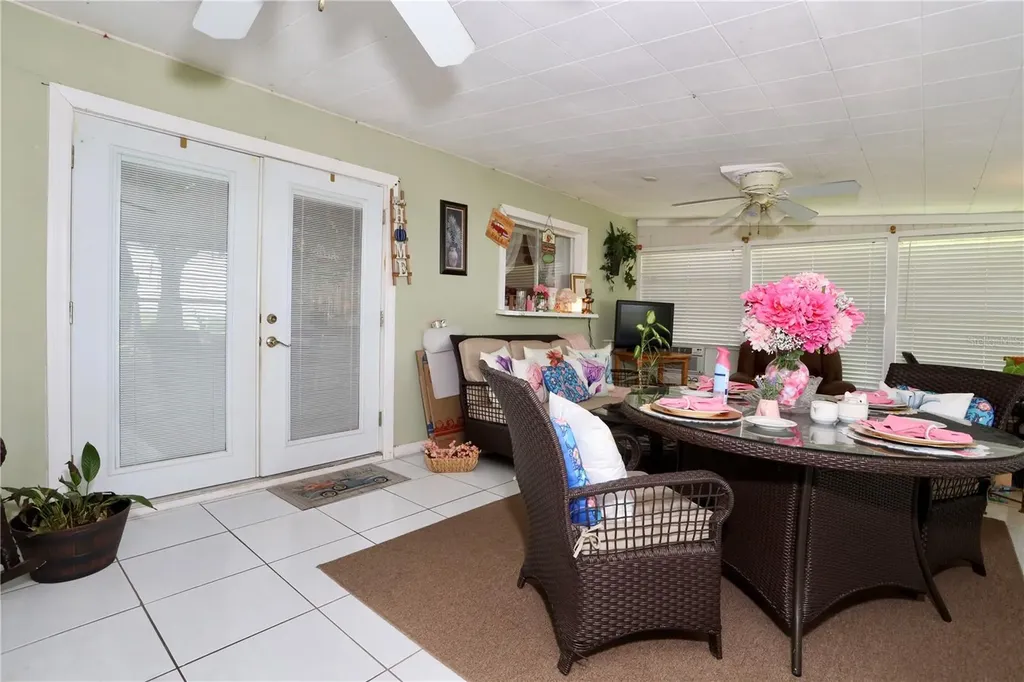 860 Oak Shore Drive St Cloud FL 34771