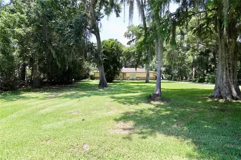 860 Oak Shore Drive St Cloud FL 34771